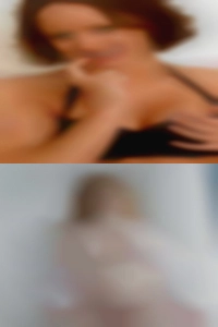 I love to kiss woman all over.