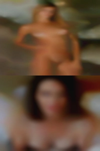 Players keep girls on nude looking.