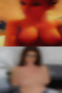 It is in the nude girls big fingers.